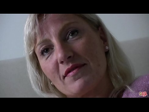 ❤️ Mama pe care am futut-o cu toții ... Doamnă, purtați-vă frumos! ️❌ at us ❌